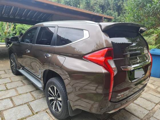 MITSUBISHI PAJERO SPORT 2.4 16V MIVEC TURBO DIESEL HPE AWD AUTOMÁTICO